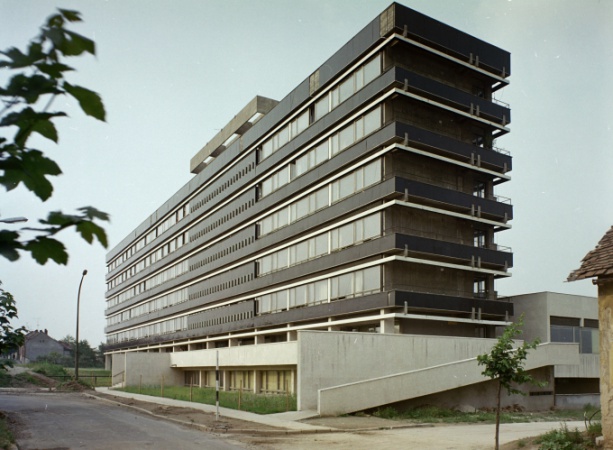 55 éve kezdtek tanítani a Virág utcai 503-asban