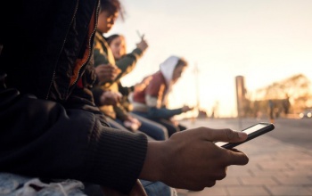 Digitális detoxra küldi a tiniket az Instagram új fejlesztése