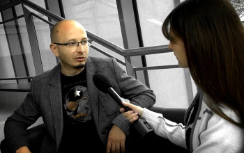 Zozzember: az elektronikus zenével fejezem ki a hangulatomat