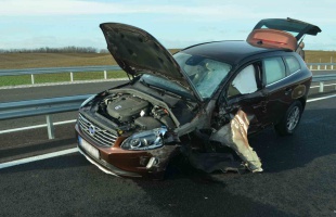 Szabálytalan előzés miatt történt a keddi karambol a 67-en