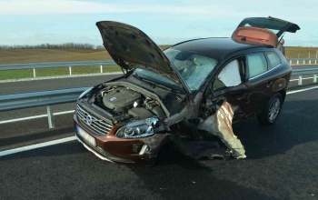 Szabálytalan előzés miatt történt a keddi karambol a 67-en