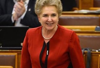 Háznaggyá választotta a parlament Mátrai Mártát