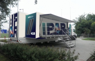 Jövőbe mutató technológiai élmény érkezik Kaposvárra