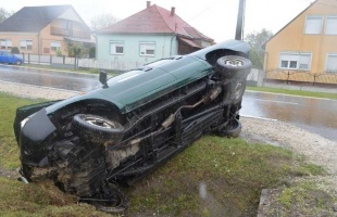 Nyolc baleset volt a megyében a hirtelen érkezett télben