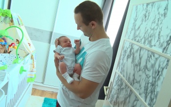 Ő az első baba, aki a megújult szülészeten született