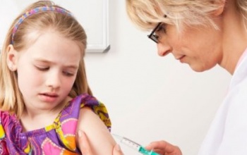 Október második felétől elérhetők az influenza elleni ingyenes vakcinák
