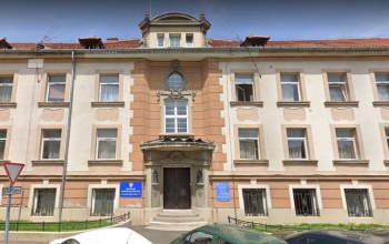 Kirabolta partnerét egy nő Nagybajomban