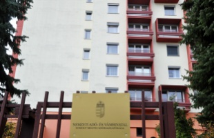 Pénteken zárva lesznek a NAV ügyfélszolgálatok