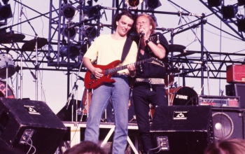 Könyv jelent meg a Kádár-kori könnyűzenei életről