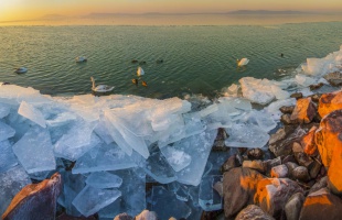 Elképesztő fotók: így néz ki a tündérmesébe illő, jeges Balaton