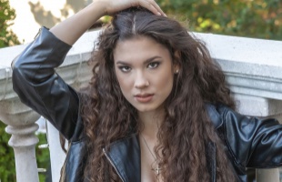 A kaposvári Vajda Mercédesz is bekerült a Miss Hungary döntőjébe