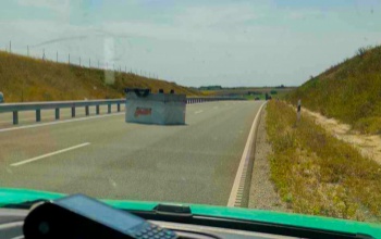 Figyelem, életveszély! Brutális akadály a 67-esen!