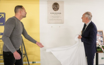 Emléktáblát avattak Kása Sándor mecénás tiszteletére
