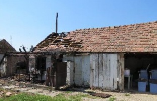 Beváltotta fenyegetését a haragos albérlő