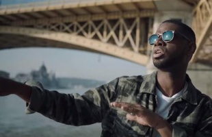 Sztárokkal Most Johnny K. Palmer énekes-dalszerzővel!