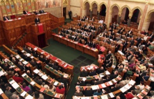 A devizában eladósodottakon segíthetnek