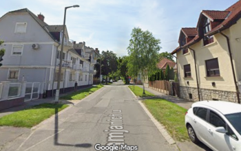 Parkolólezárás és ideiglenes forgalom- és sebességkorlátozás a Damjanich utcában