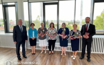 Somogyiak is kitüntetéseket kaptak az ügyészség napján