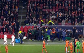 Újra kellett éleszteni Szalai Ádámot a holland-magyar meccsen