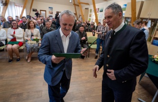 Legjobbjait köszöntötte a SEFAG Zrt. az erdők napja alkalmából