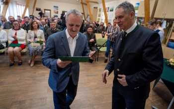 Legjobbjait köszöntötte a SEFAG Zrt. az erdők napja alkalmából