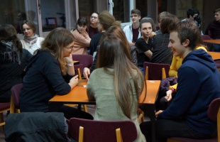 Új irodalmi verseny indul középiskolások számára