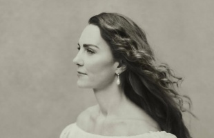 Csodás fotóval tisztelgett II. Erzsébet előtt Katalin hercegné