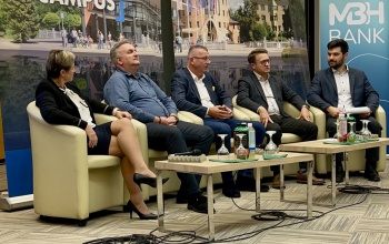 Híd a fiatal vállalkozók között