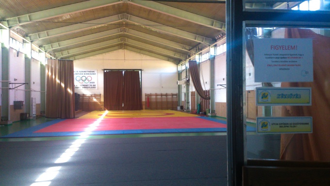 25 éve gyulladt ki az RSG-csarnok teteje