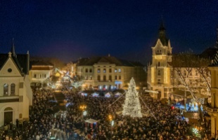 A karácsonyi időszakban is a körültekintő vásárlásra hívja fel a fogyasztók figyelmét a Versenyhivatal