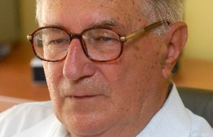 90 éves lenne dr. Paál László tanár úr