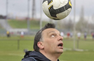 Kaposváron kergette a labdát Orbán Viktor