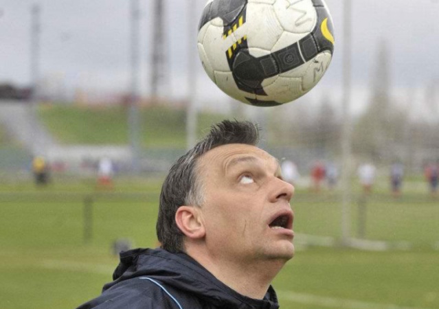 Kaposváron kergette a labdát Orbán Viktor
