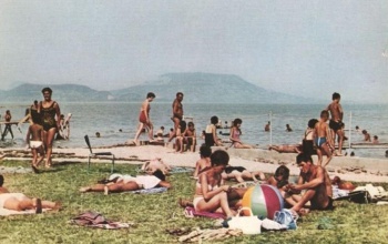 Megújulhatnak a strandok a Balatonnál, épülhetnek a vízicsúszdák