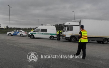 Többhatóságos ellenőrzés az M7-esen