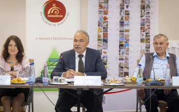 Hungarikum lett a kocsi, a szaloncukor és a hatvani Aranyfácán sűrített paradicsom