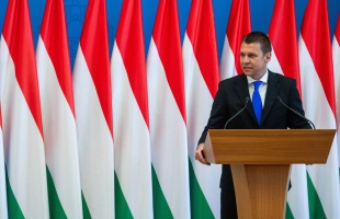 A június 9-ei választás tétje háború vagy béke