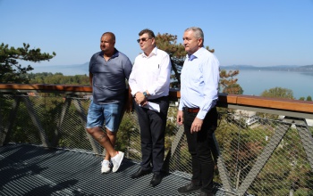 Töretlen a Balaton népszerűsége