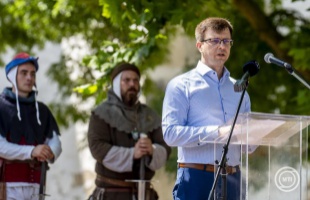 Bóka János: a nemzetek hazájukat nem ajándékba kapják