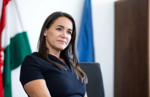 Novák Katalin Izraelbe látogatott
