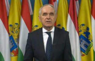 Szita Károly: békés új esztendőt, Kaposvár!