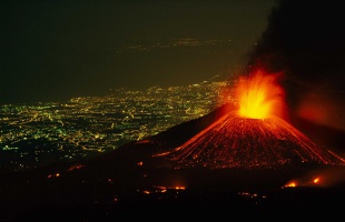 Kitört az Etna