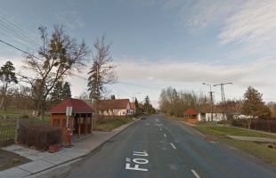 Kisgyermekes gyalogost gázolt egy motoros Ötvöskónyinál