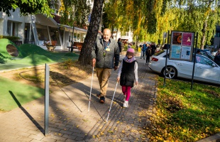 Október a látás hónapja – érzékenyítő programokra várják a kaposváriakat