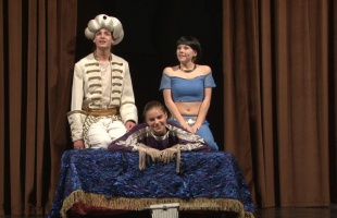 Aladdin előkészületek a Roxínházban
