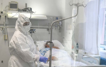 Operatív törzs: rendkívül leterheltté vált az egészségügyi rendszer