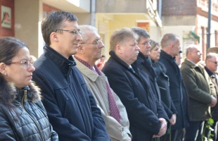 Kaposváron is fejet hajtottak a kommunizmus áldozatainak emléke előtt
