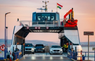 Változik a kompmenetrend a Balatonon