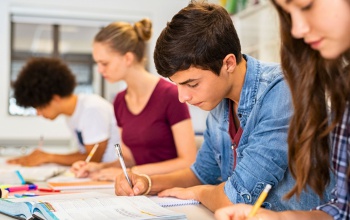 Így számolják a pontokat a középiskolai felvételin 2026-ban