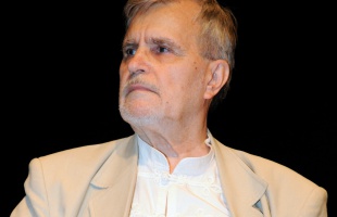 Csernák Árpád író, színész 80 éves